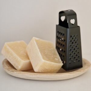 Alternative view of Schaaltje hout ovaal